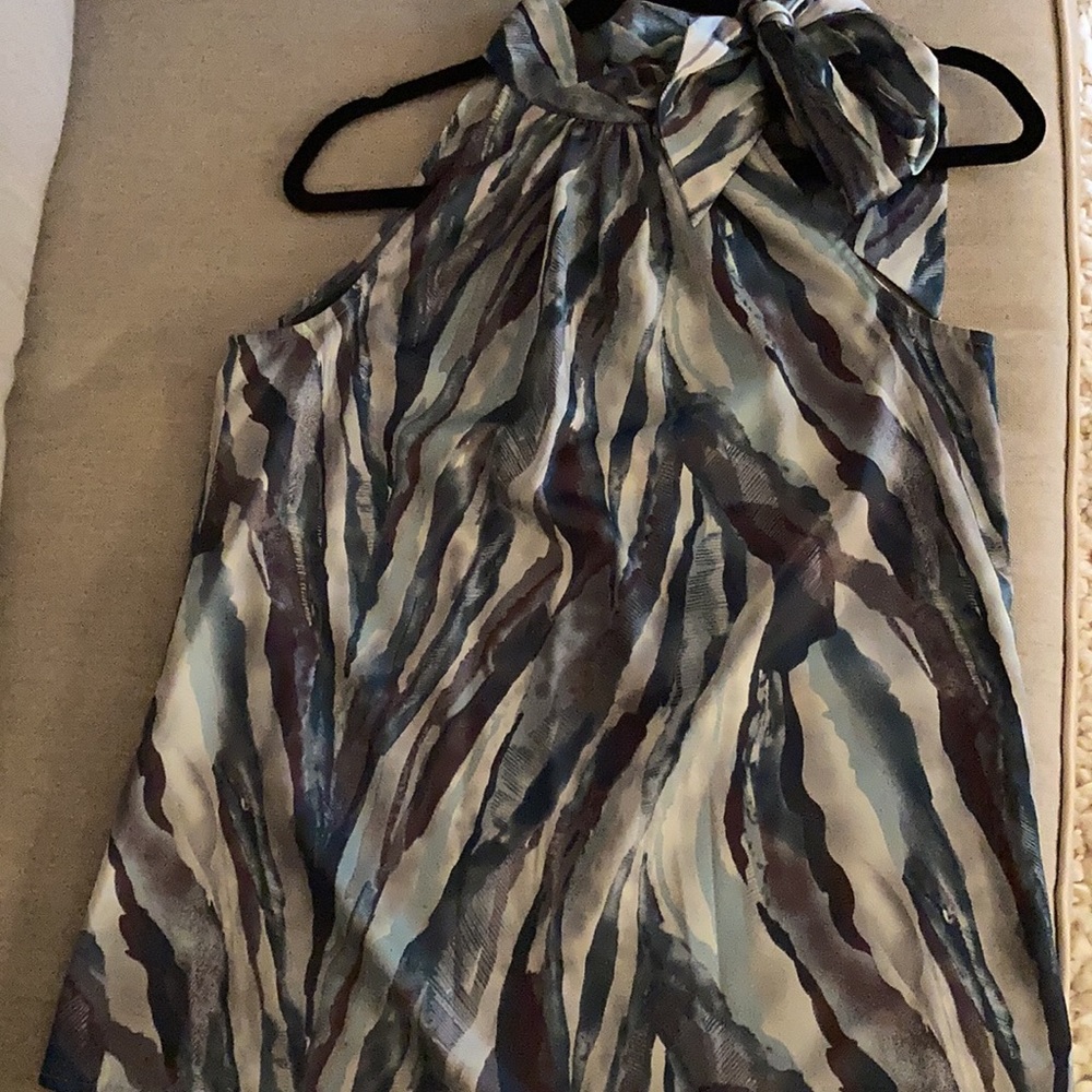 Michael Kors silk halter top (size 6) - Picture 3 of 6